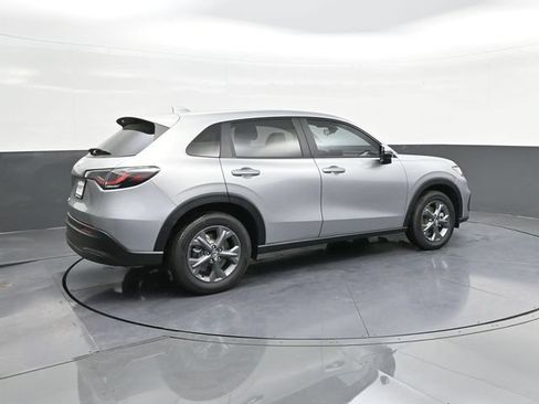 New 2026 Honda HR-V LX image 15