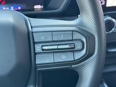 Used 2026 Chevrolet Colorado Trail Boss image 36