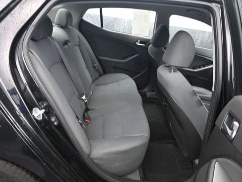 Used 2015 Kia Optima LX w/ Hybrid Convenience Package FWD image 7