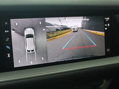 Certified 2025 Porsche Cayenne image 22