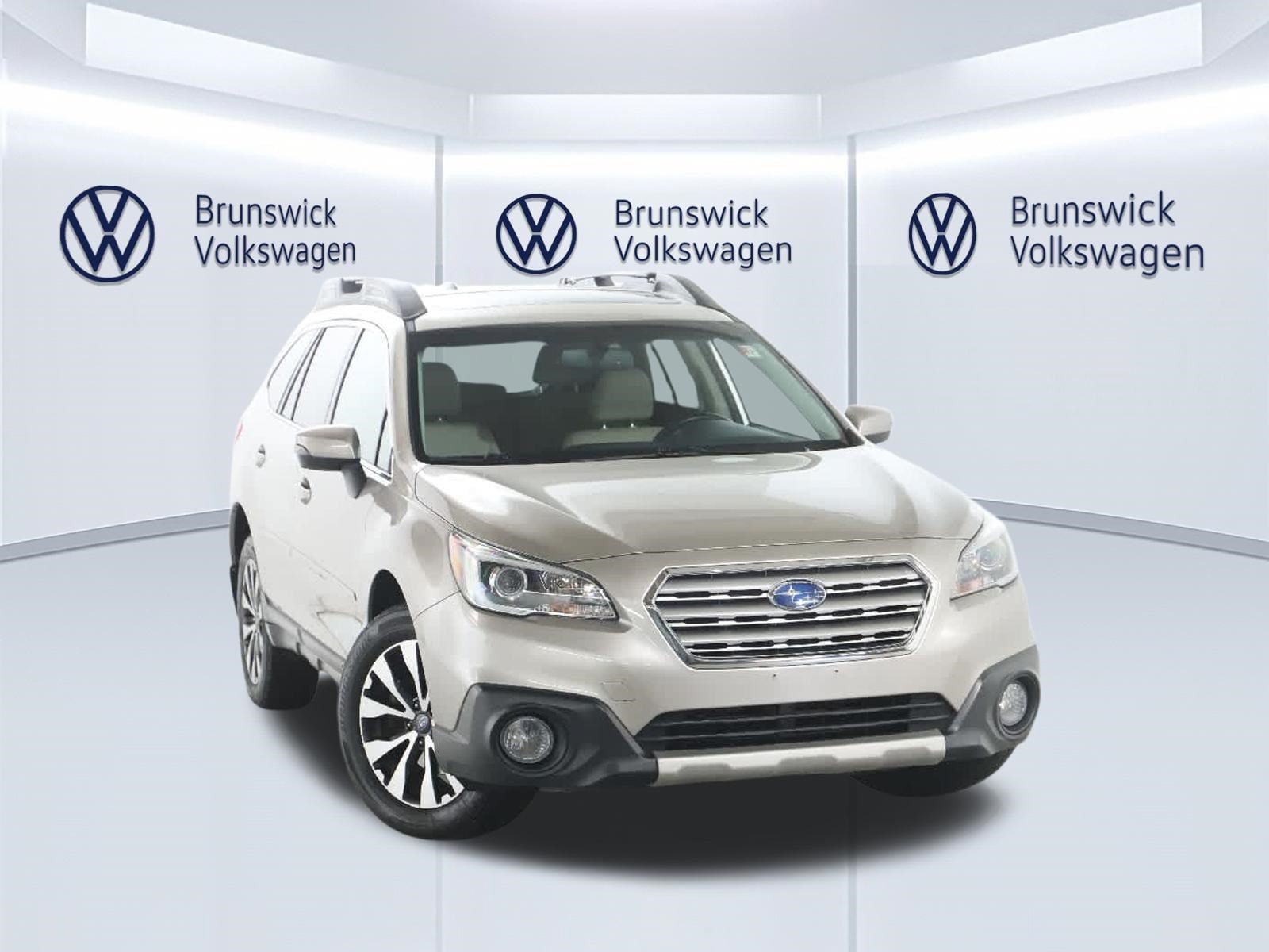Used 2016 Subaru Outback 2.5i Limited AWD/4WD image 2