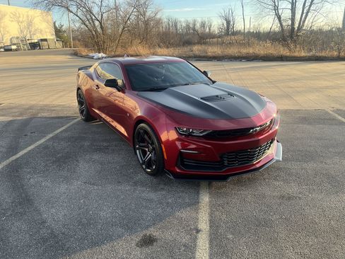 Used 2022 Chevrolet Camaro SS image 8