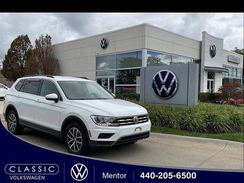Used 2020 Volkswagen Tiguan SE w/ 3rd Row Seat Package AWD/4WD image 1