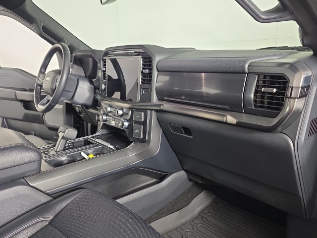 Used 2024 Ford F150 Lariat AWD/4WD image 31
