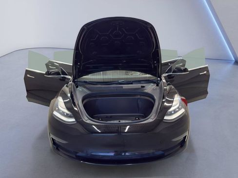 Used 2019 Tesla Model 3 Long Range RWD image 8
