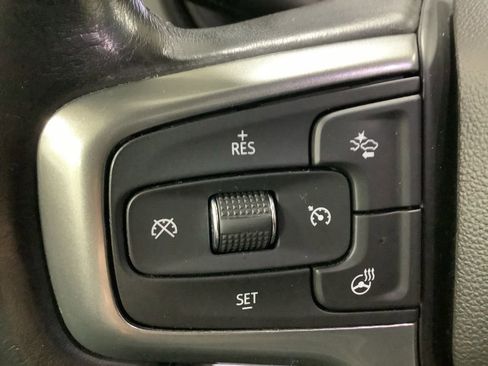 Used 2022 Chevrolet Tahoe LT w/ LT Signature Package image 13