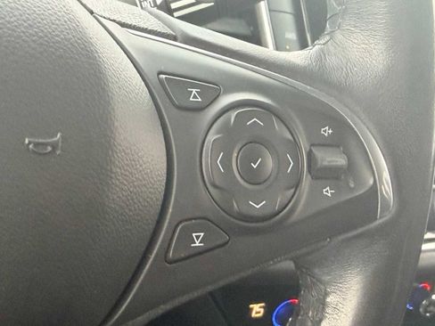 Used 2021 Buick Enclave Essence w/ Trailering Package, 5000 lbs. image 24