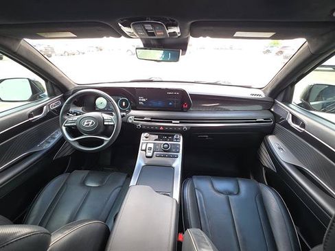Used 2024 Hyundai Palisade Calligraphy FWD image 12