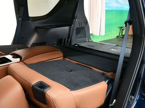 Used 2024 INFINITI QX80 Sensory AWD/4WD image 73