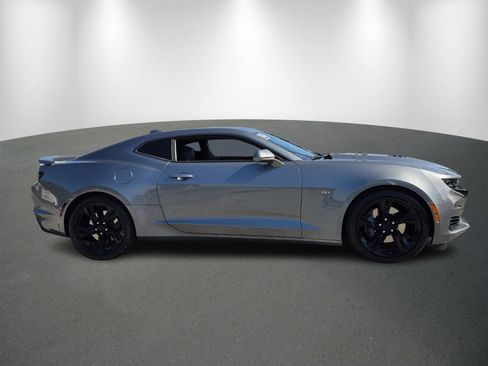 Used 2019 Chevrolet Camaro SS image 8