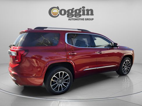 Used 2021 GMC Acadia Denali w/ Denali Technology Package image 14