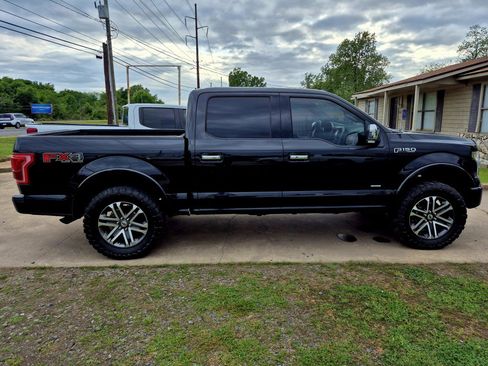 Used 2015 Ford F150 Lariat image 8