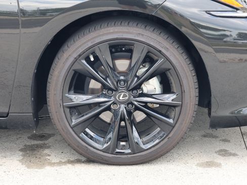 Used 2025 Lexus ES 350 F Sport w/ Accessory Package (Z2) FWD image 11