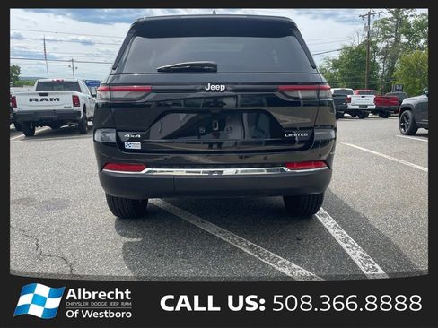 New 2025 Jeep Grand Cherokee Limited AWD/4WD image 4