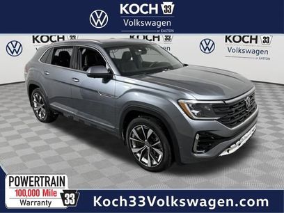Used 2025 Volkswagen Atlas Cross Sport SEL Premium R-Line
