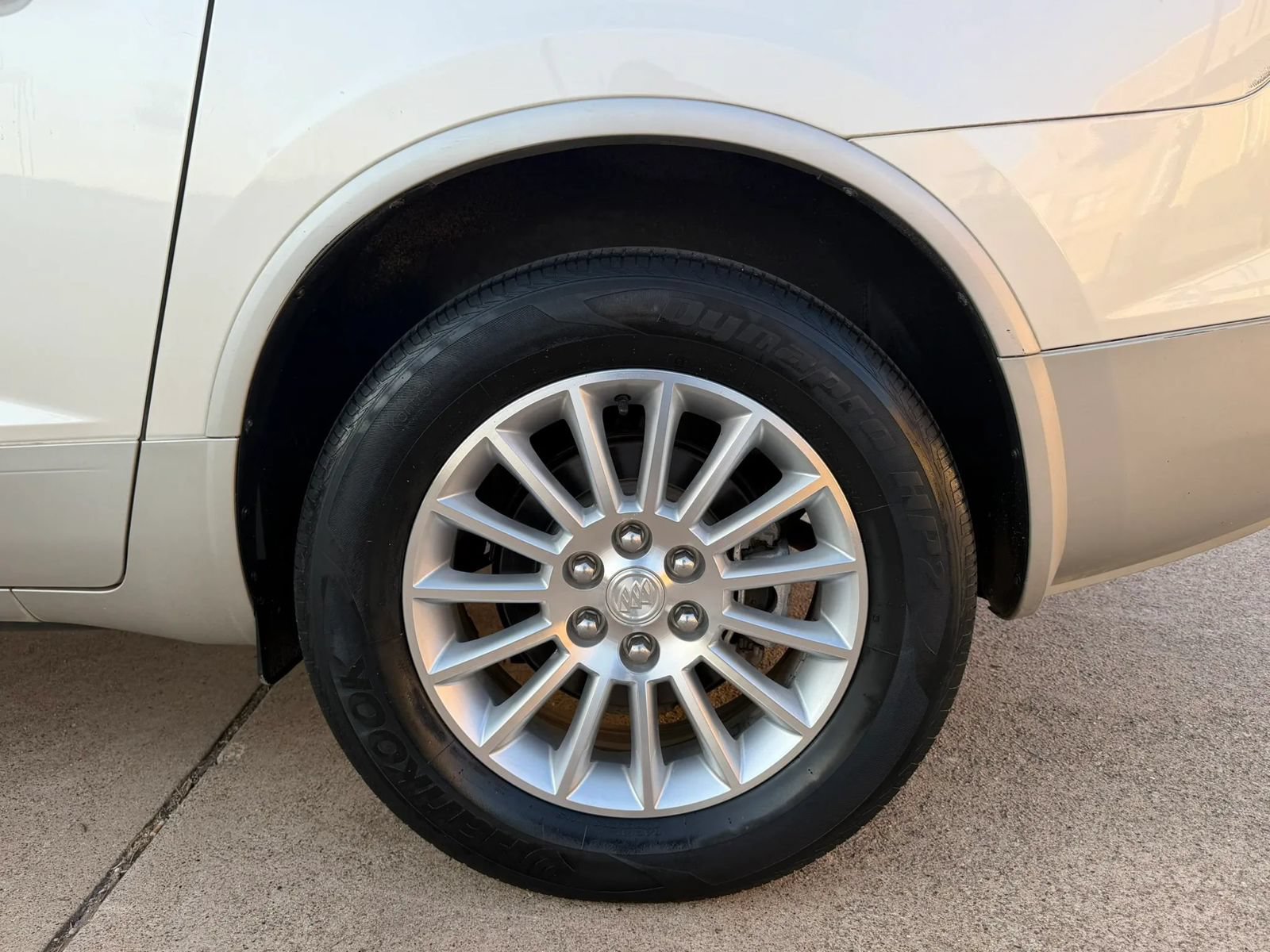 Used 2011 Buick Enclave CXL w/ Trailering Provision Package FWD image 48