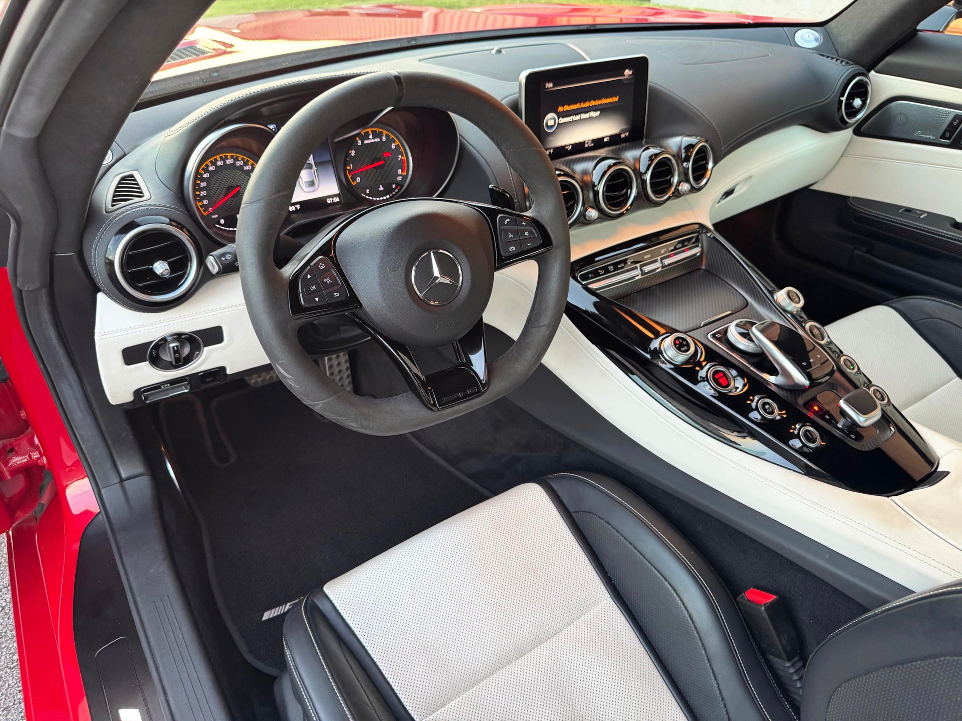 Used 2018 Mercedes-Benz AMG GT C image 36
