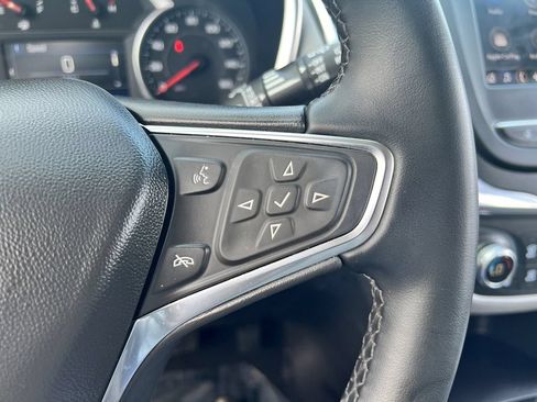Used 2024 Chevrolet Equinox LT AWD/4WD image 18