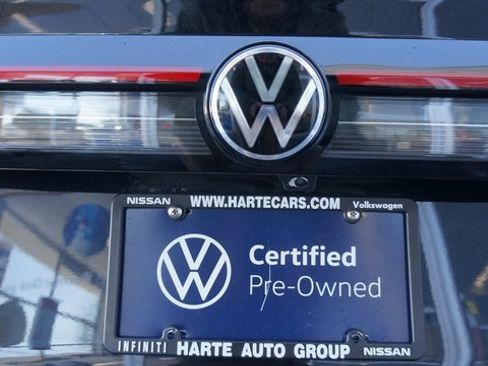 Certified 2025 Volkswagen Taos SE w/ Panoramic Sunroof Package image 80