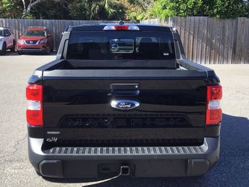 Certified 2024 Ford Maverick Lariat image 6