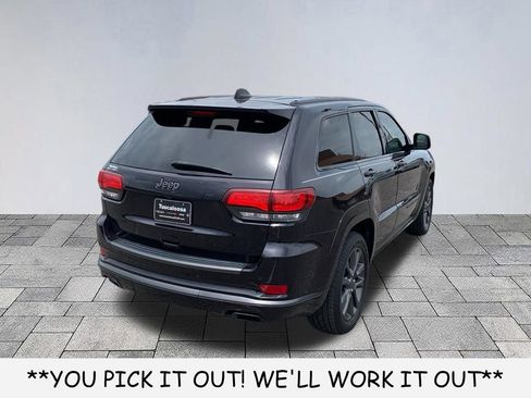 Used 2019 Jeep Grand Cherokee High Altitude RWD image 7