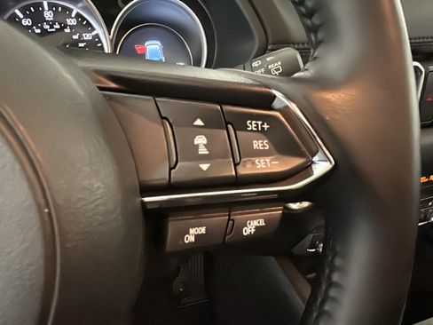 Used 2025 MAZDA CX-5 AWD 2.5 S w/ Preferred Package image 16