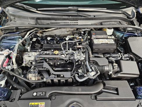 Used 2025 Toyota Corolla SE FWD image 19