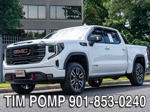 Used 2024 GMC Sierra 1500 AT4 w/ Technology Package AWD/4WD image 1