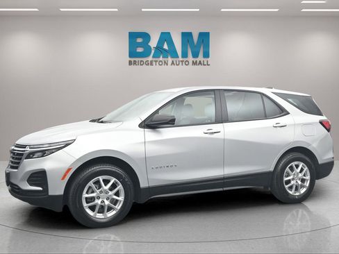 Certified 2022 Chevrolet Equinox LS AWD/4WD image 62