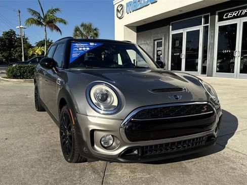 Used 2017 MINI Cooper Clubman S image 8