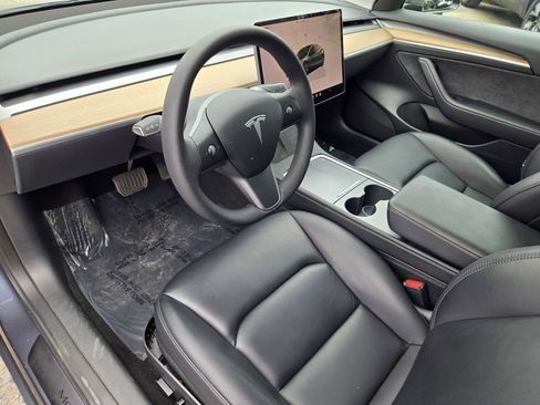 Used 2023 Tesla Model 3 Standard Range RWD image 10