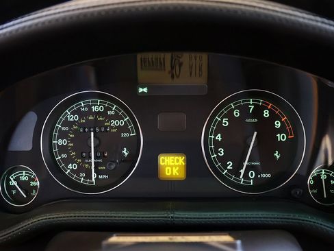Used 2000 Ferrari 550 Maranello Coupe RWD image 91