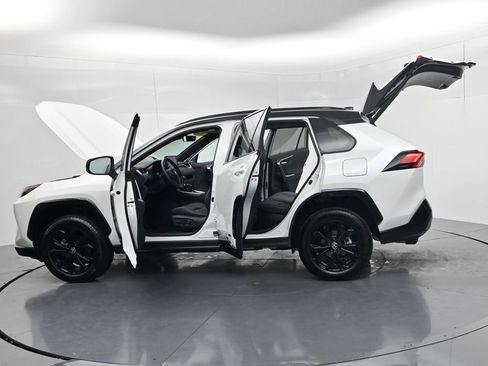 Used 2024 Toyota RAV4 XSE w/ Weather Package AWD/4WD image 71