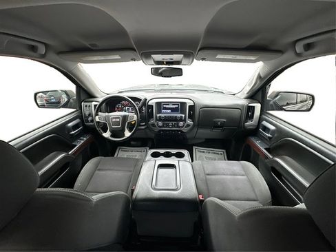 Used 2017 GMC Sierra 1500 SLE image 29