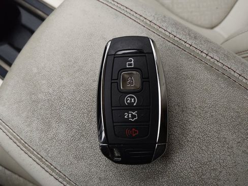 Used 2019 Lincoln MKC Black Label image 32