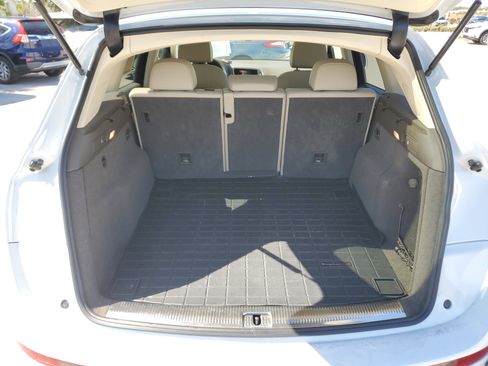 Used 2016 Audi Q5 2.0T Premium Plus w/ Technology Package image 12