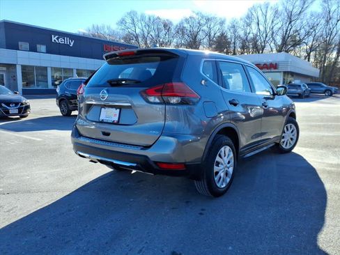 Certified 2017 Nissan Rogue S image 5