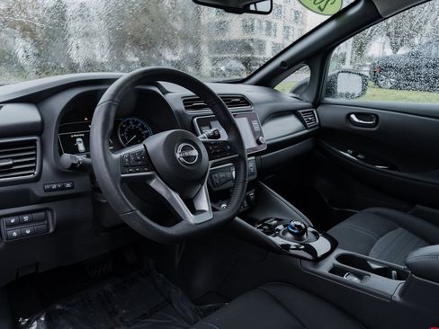 Used 2023 Nissan Leaf SV Plus image 19