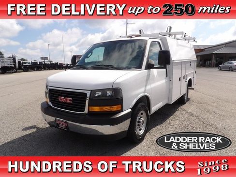Used 2020 GMC Savana 3500 w/ Power Convenience Package RWD image 1