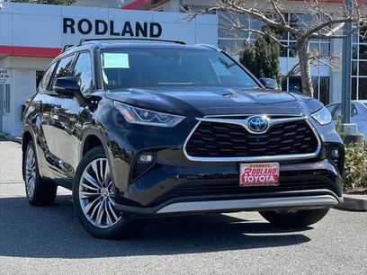 Certified 2021 Toyota Highlander Platinum
