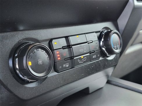 Used 2019 Ford F150 XLT w/ Equipment Group 302A Luxury image 20