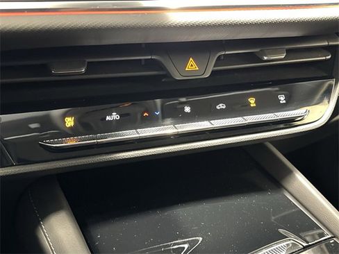 Certified 2025 Buick Envision Preferred image 21