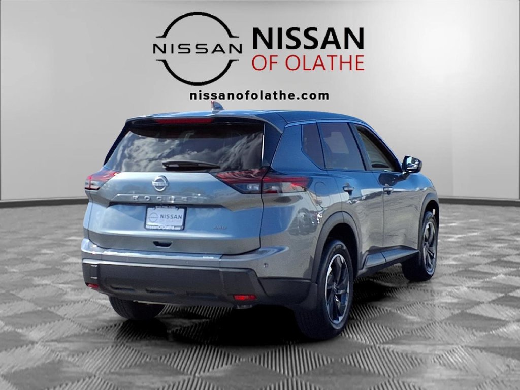 Used 2026 Nissan Rogue SV w/ Cold Weather Package AWD/4WD image 27