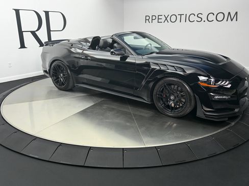 Used 2019 Ford Mustang GT Premium w/ GT Performance Package RWD image 11