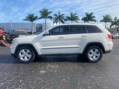 Used 2011 Jeep Grand Cherokee Laredo