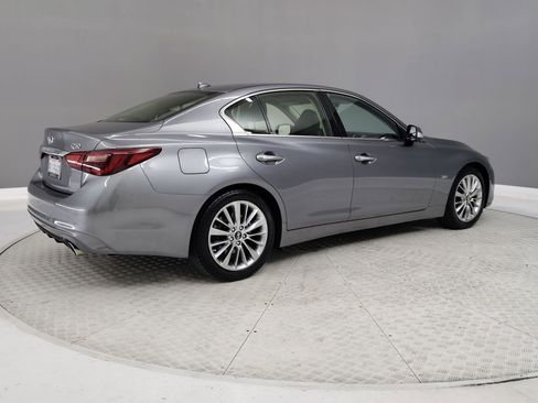 Used 2019 INFINITI Q50 Luxe w/ Essential Package (3.0T Luxe) image 6