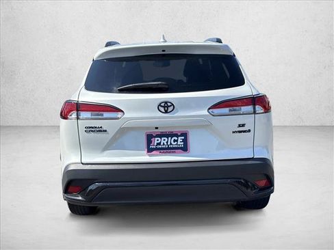 Used 2024 Toyota Corolla Cross AWD Hybrid image 6
