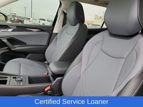 Used 2026 Volkswagen Tiguan SE AWD/4WD image 13
