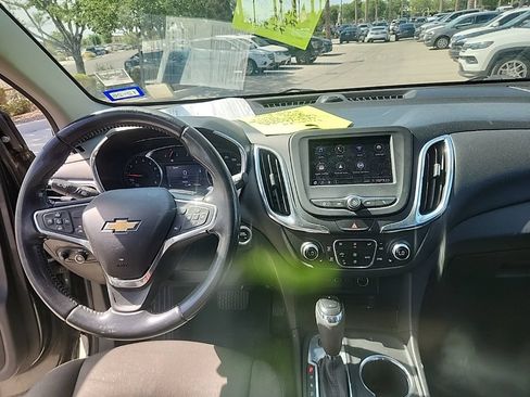 Used 2020 Chevrolet Equinox LT AWD/4WD image 7