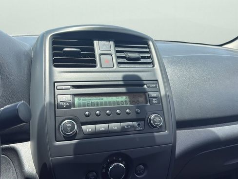 Used 2018 Nissan Versa S Plus FWD image 18